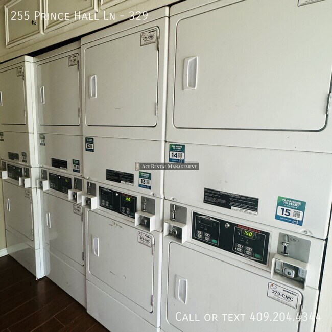 Foto del edificio - 255 Prince Hall Ln