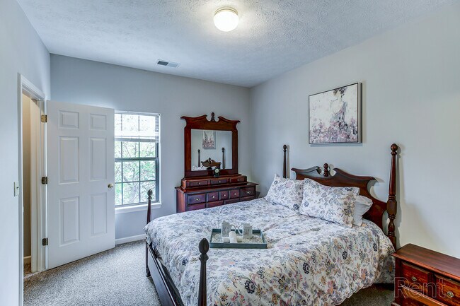 Dormitorio - Georgetown Oaks Apartments