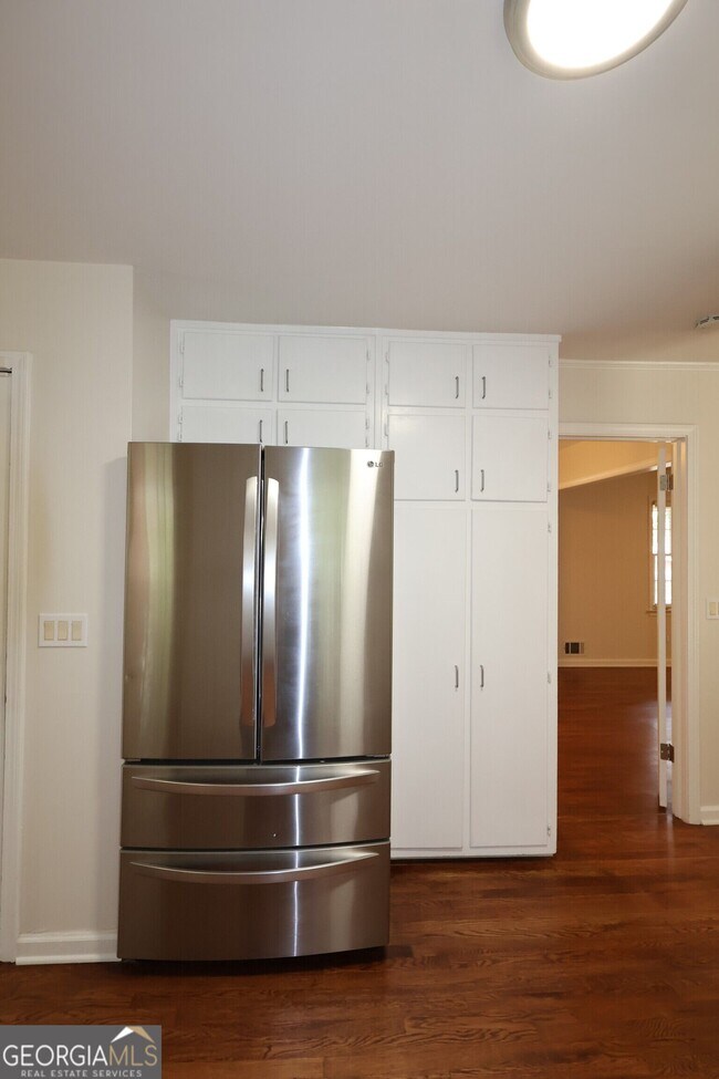Foto del edificio - 2953 Evans Woods Dr