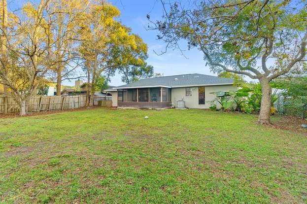 Building Photo - 1817 Crownwood Dr
