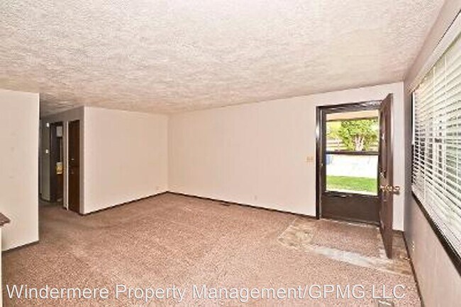 Building Photo - 2 br, 1 bath House - 1685 S. Phillippi