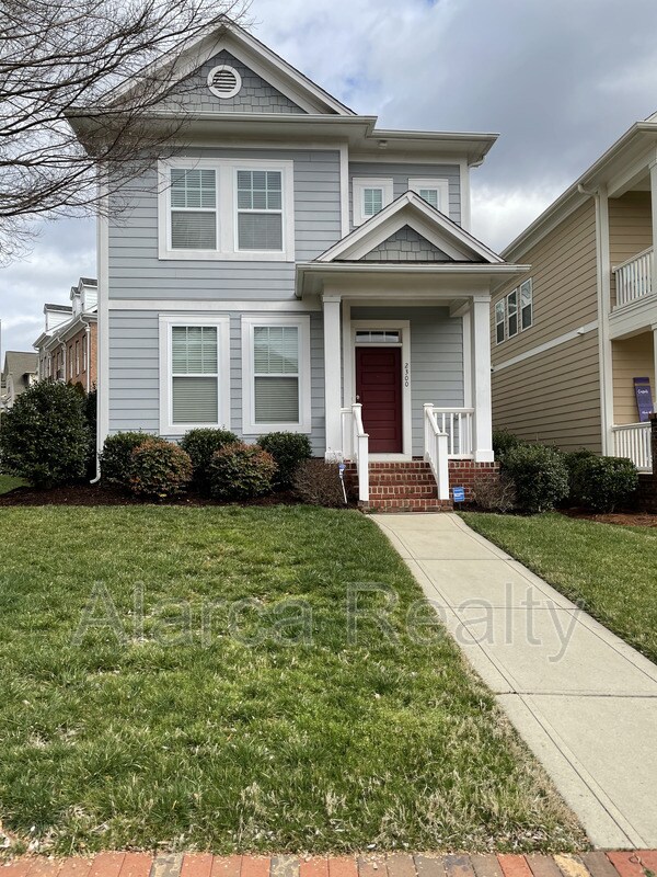 Primary Photo - 2300 Blueberry St