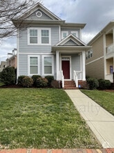 Building Photo - 2300 Blueberry St