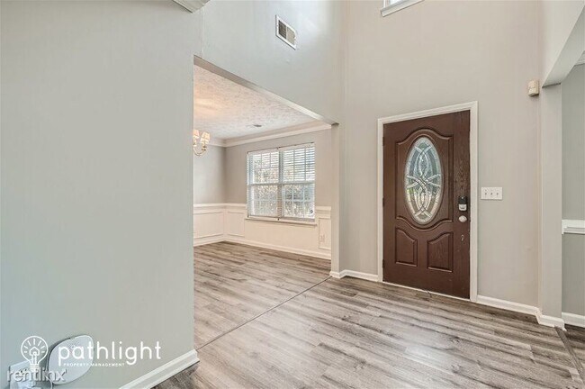Foto del edificio - 4 br, 2.5 bath House - 878 Crestworth Cros...