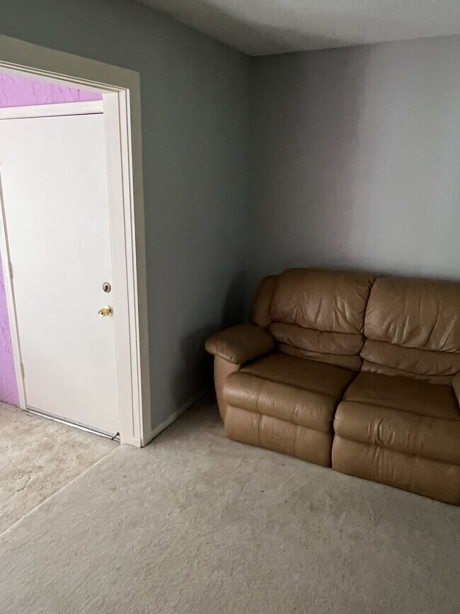 Foto del edificio - 2756 SW 14th Dr