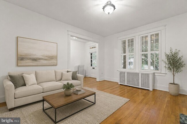 Foto del edificio - 3806 Kansas Ave NW