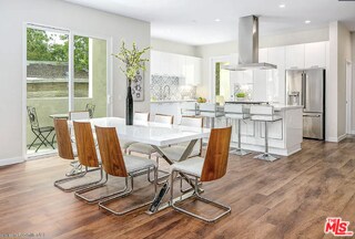 Foto del edificio - 95 N Sierra Bonita Ave