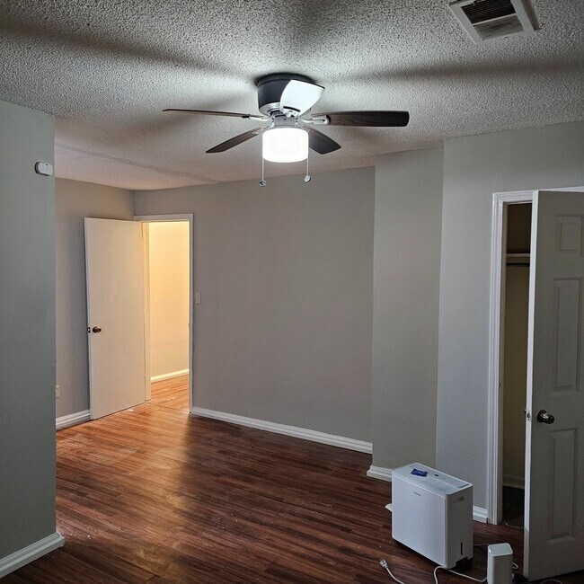 Foto del edificio - 751 Alma St