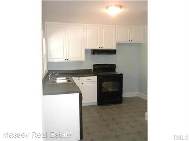 Building Photo - 4 br, 2 bath House - 914 Medina 0.0