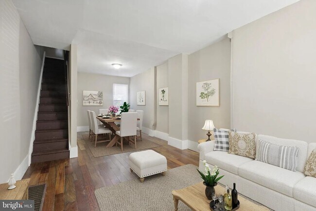 Building Photo - Charming 2-Bedroom Home in Philadelphia's ...