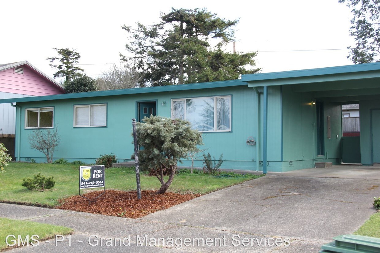Foto principal - 3 br, 1 bath House - 1025 Pacific