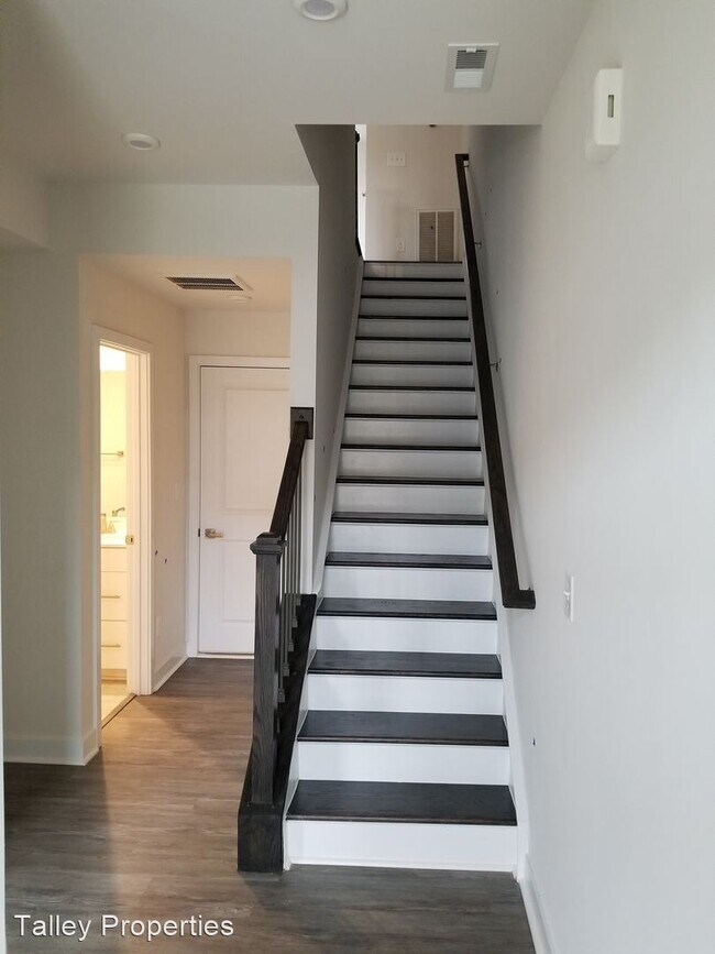 Building Photo - 4 br, 4.5 bath House - 620 Uwharrie River ...