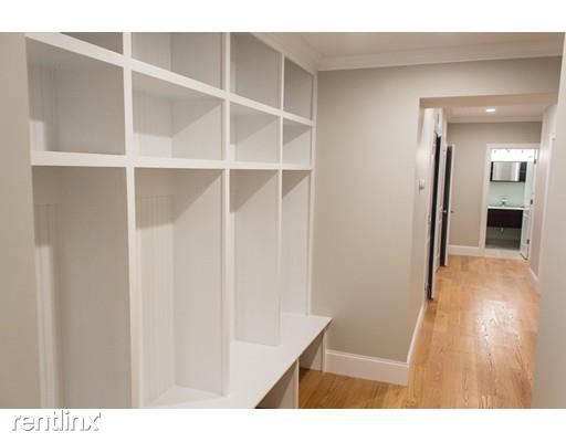 Foto del edificio - 3 br, 1.5 bath  - 10 Greenway Ct # 9