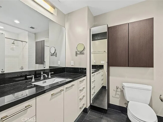 Foto del edificio - 416 S Spring St