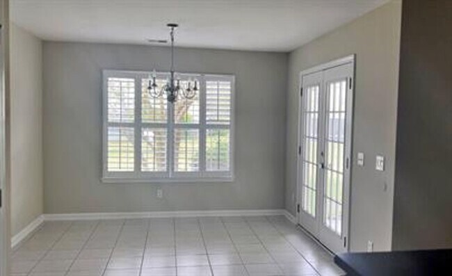 Building Photo - 145 Pickett Creek Ln