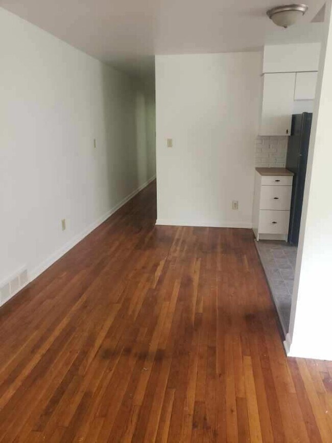 Foto del edificio - 3120 Grasmere Ave