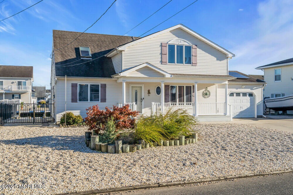 Foto principal - 826 Forepeak Dr