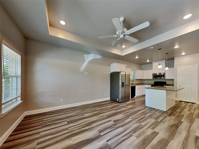 Foto del edificio - 2904 Bourland St