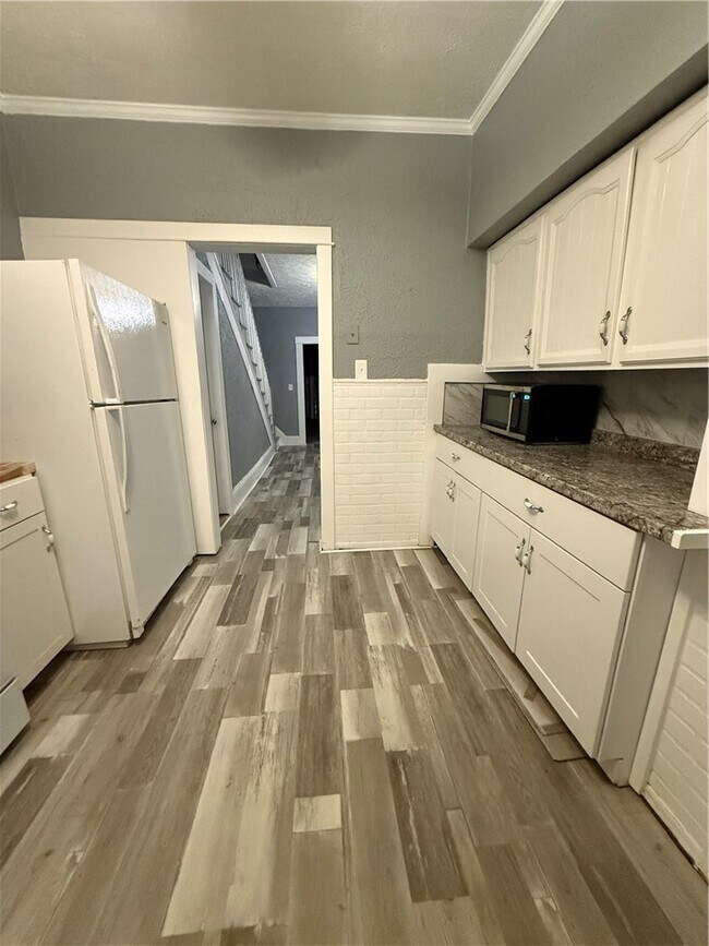 Foto del edificio - 247 Princeton Ave