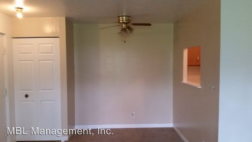 Foto principal - 7191 Mentor Ave