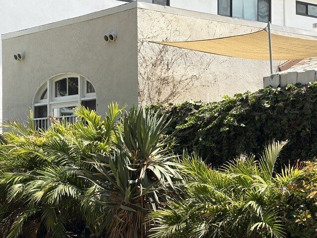 Foto del edificio - 942 Havenhurst Dr