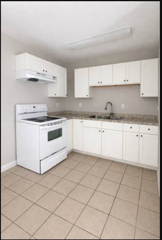 Foto del edificio - 1000 Transmitter Rd