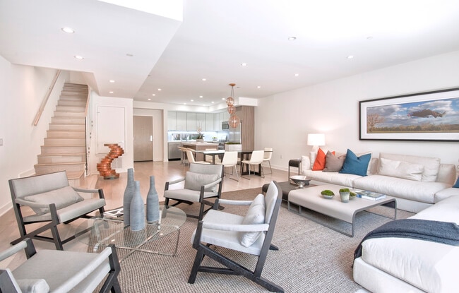 Two level penthouse. - 1810 Selby Ave