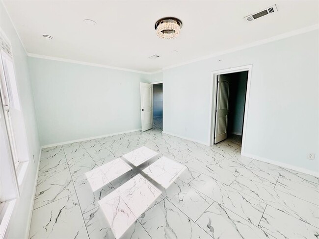 Building Photo - 4024 Farm to Market 535