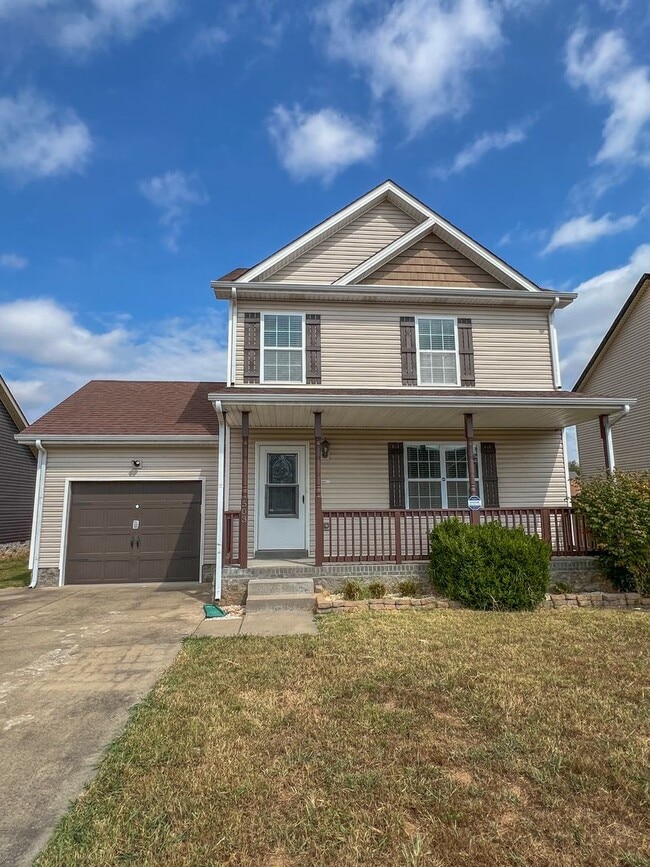 Building Photo - 503 Falkland Cir