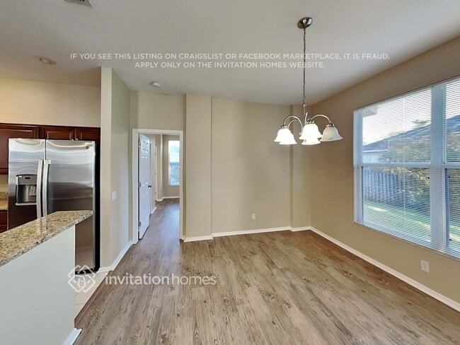 Building Photo - 135 41st Cir E