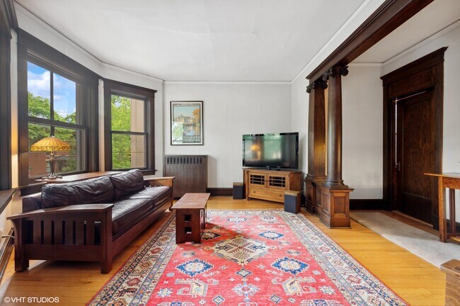 Foto del edificio - 2446 N Orchard St