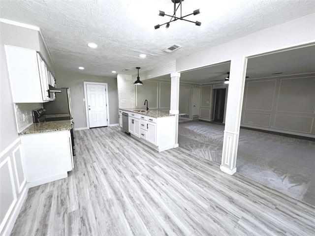 Building Photo - 2946 Ridgewood Dr