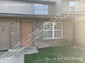 Building Photo - 1100 Horsemans Ln