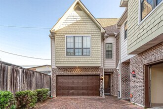 Building Photo - 4001 Dallas St