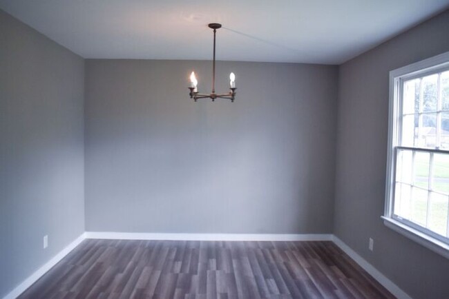 Foto del edificio - Newly Renovated 3 Bedroom in Lewisburg