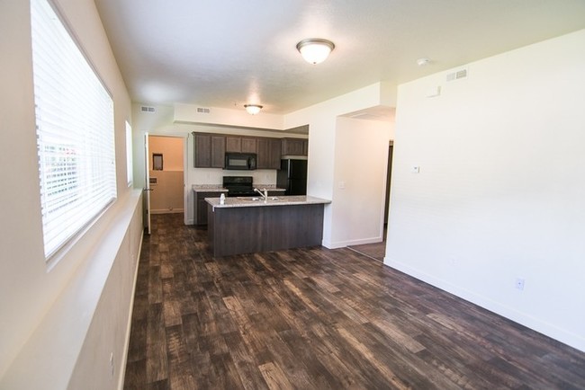 Building Photo - The Meadows-Amazing apartment unit for lease