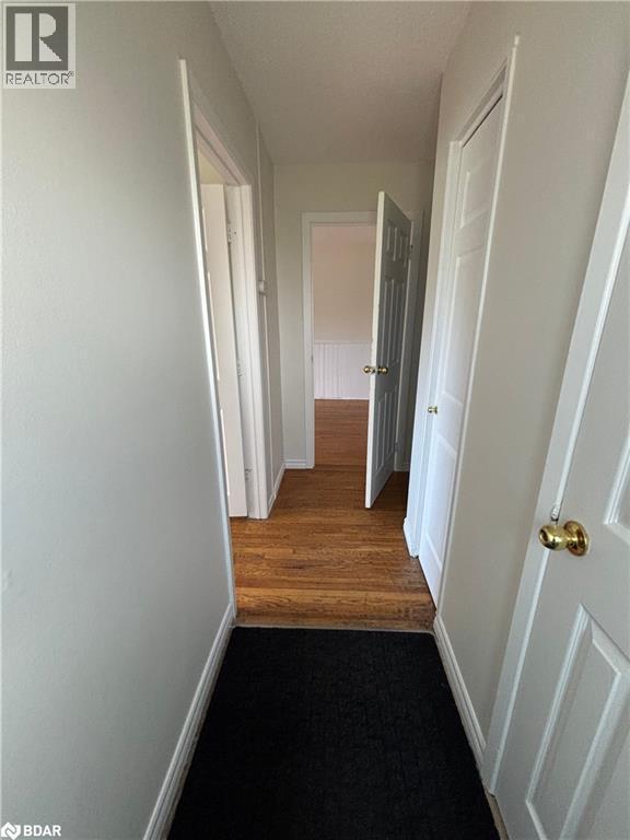 Photo du bâtiment - 56 Bernick Dr