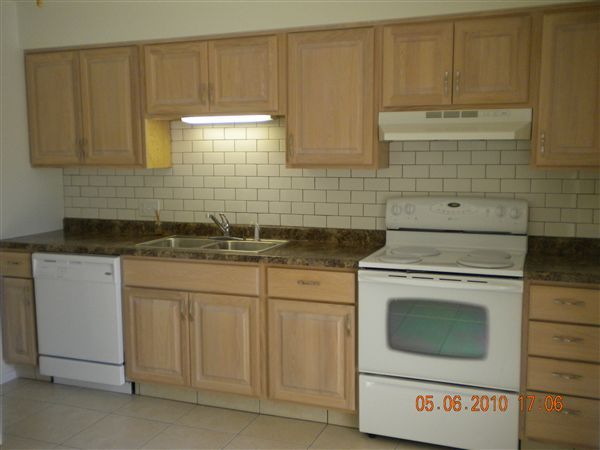 Building Photo - 1261 Chaffee Ct