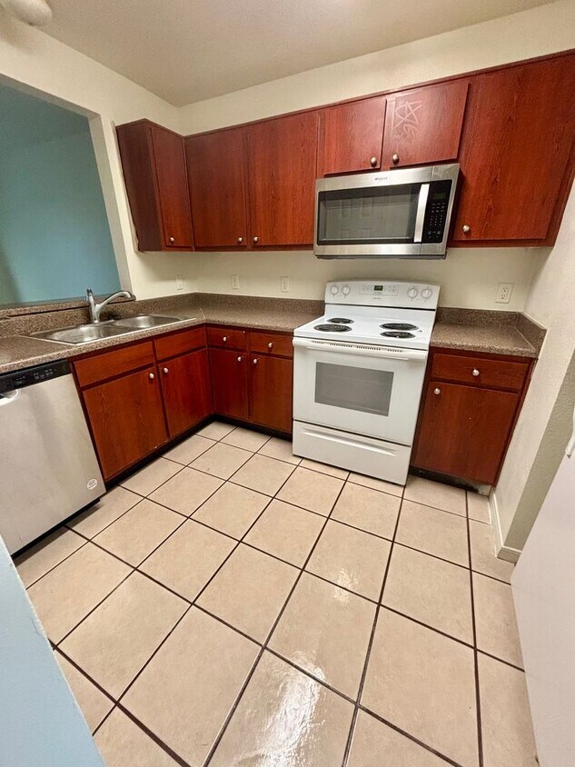 Foto principal - Riverwalk Townhomes