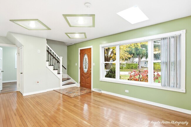 Foto del edificio - 1219 Brentwood Dr