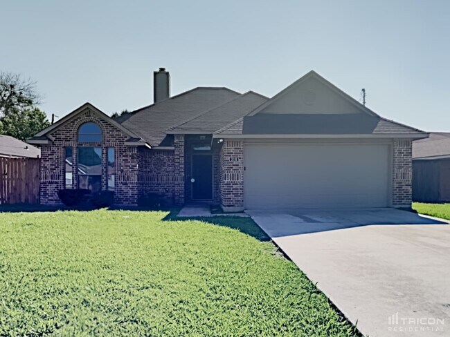 Foto del edificio - 310 Southlake Dr