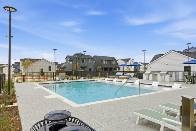 Casas en el patio Spring West - YardHomes Spring West