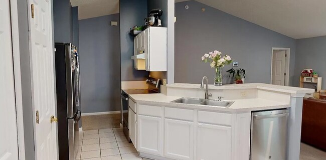 Foto del edificio - 2312 Brentfield Rd W