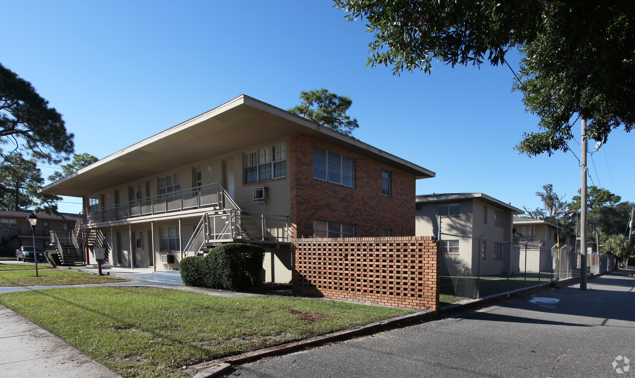 Building Photo - Forest Park Apartments