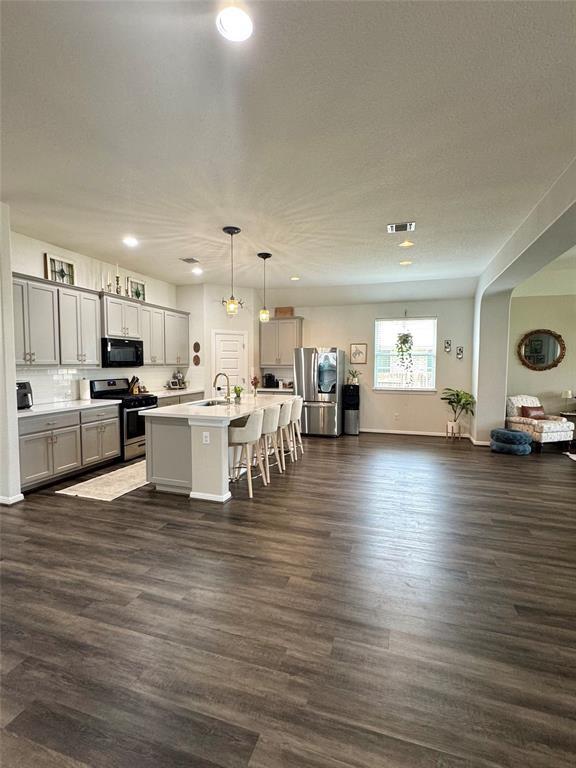 Foto del edificio - 272 Rimrock Ct