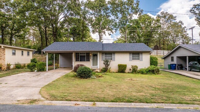 Foto del edificio - 6412 Chippewa Dr