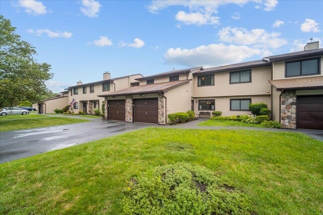 Building Photo - 152 Eagleton Dr