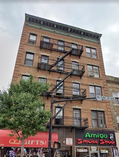 Primary Photo - 5203 Bergenline Ave