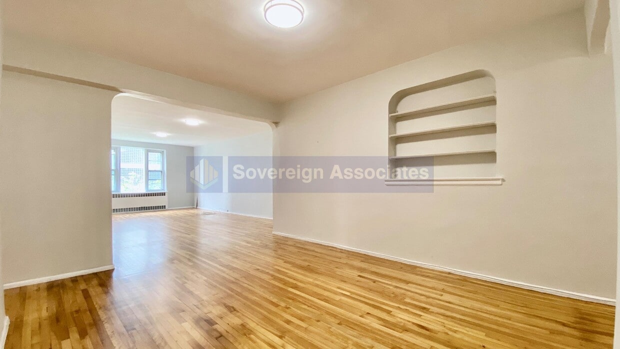 Primary Photo - 500 Kappock Street