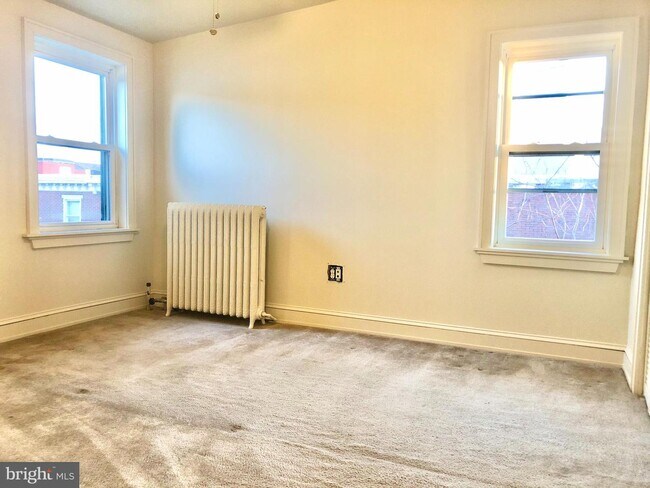 Foto del edificio - 527 N 19th St